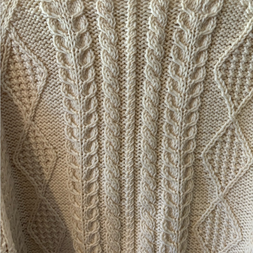 Vintage Irish knit cardigan with wooden buttons - Picture 4 of 6